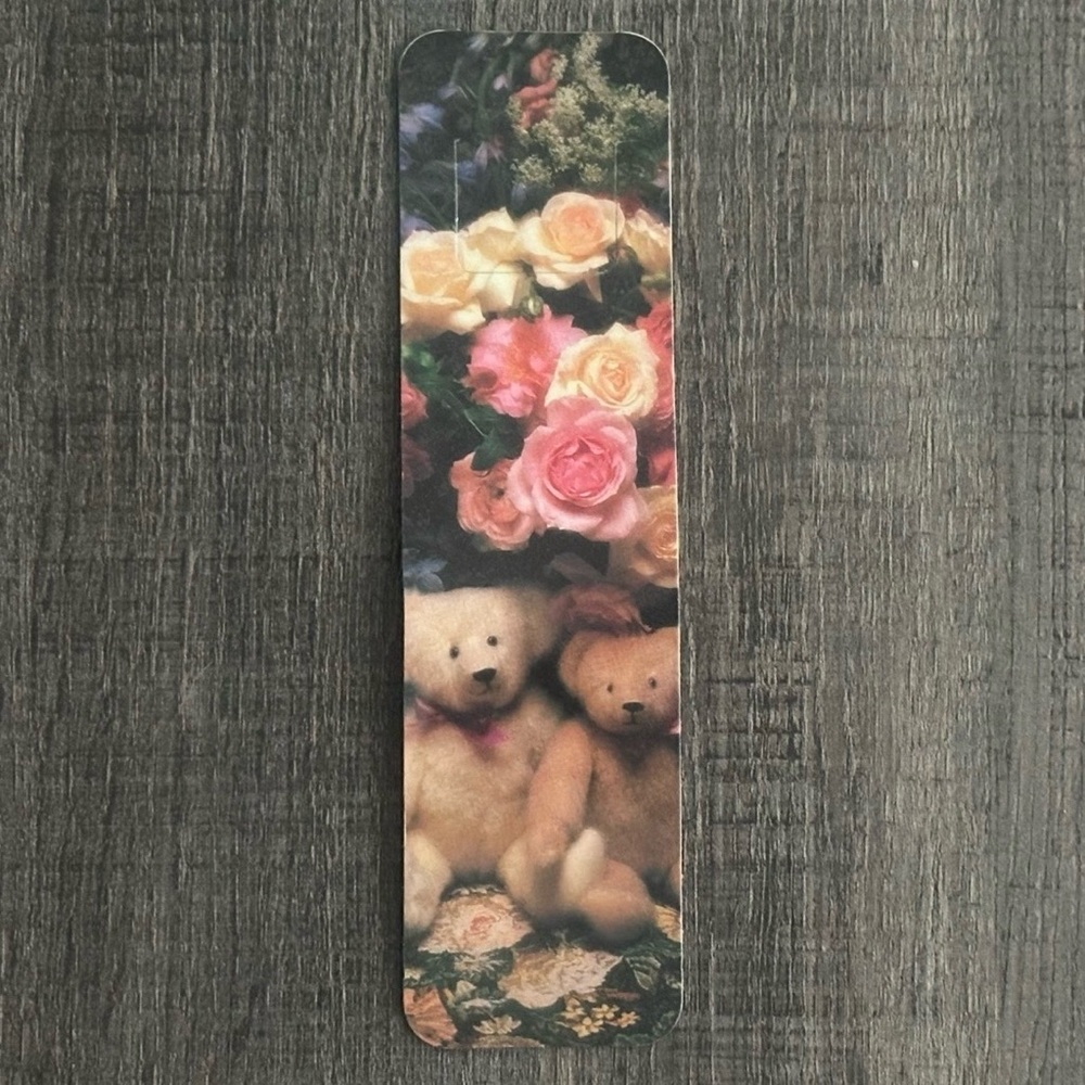 💞 Vintage Floral Teddy Bear Tab-Marks Bookmark